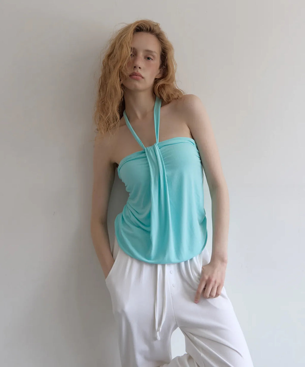 [ Pre-order ] Twist Halter Top