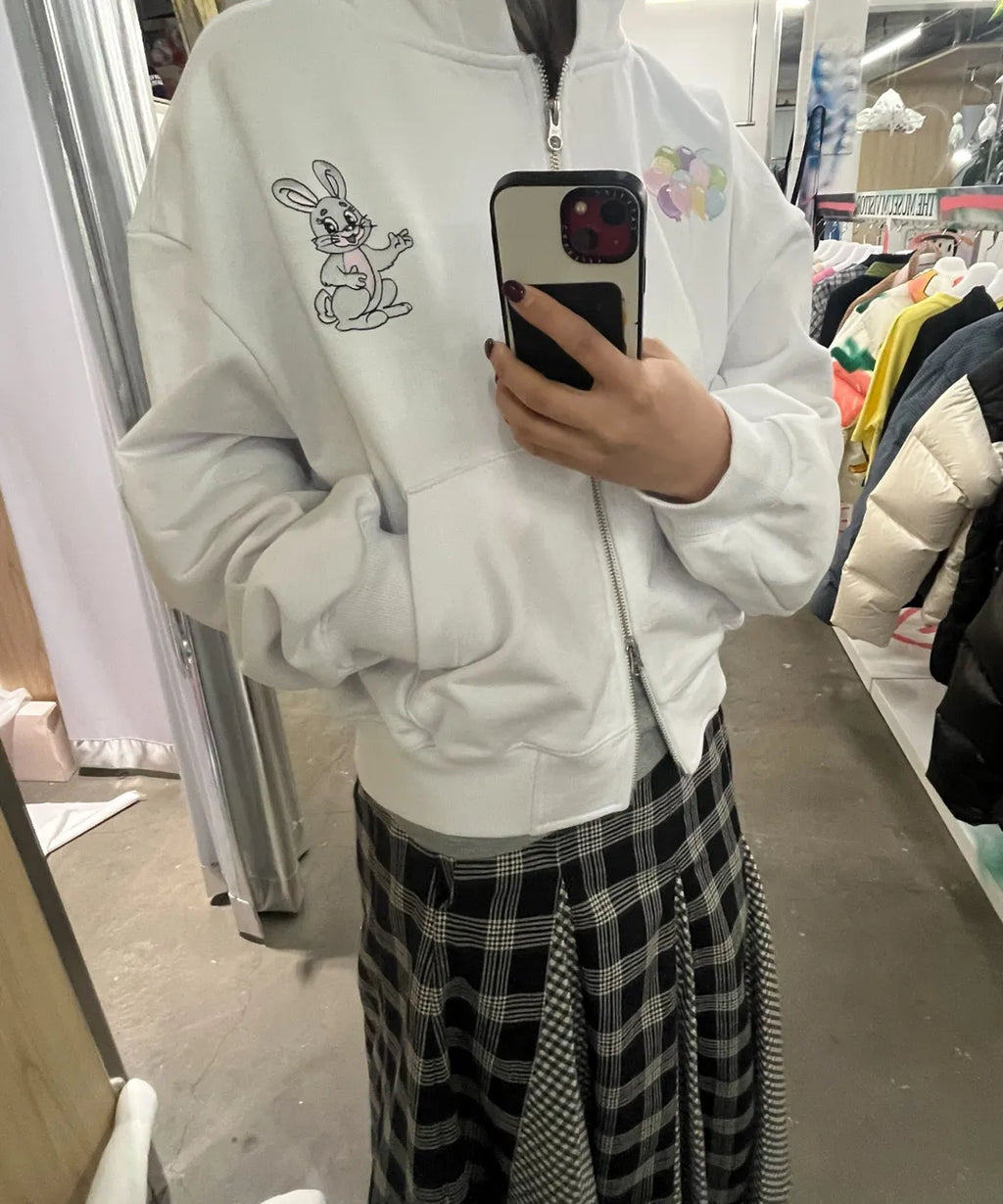 [ Pre-order ] Rabbit Embroidery Zipup Hoodie