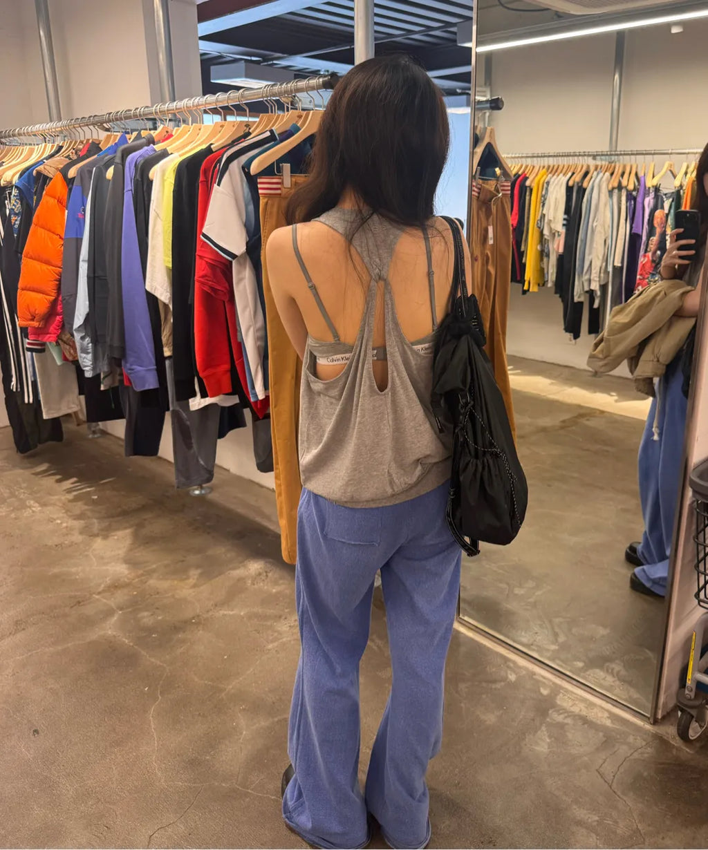 [ Pre-order ] Back Hole Sleeveless