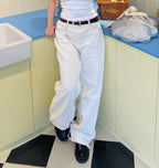 [ KR0442 ] Milk Jeans