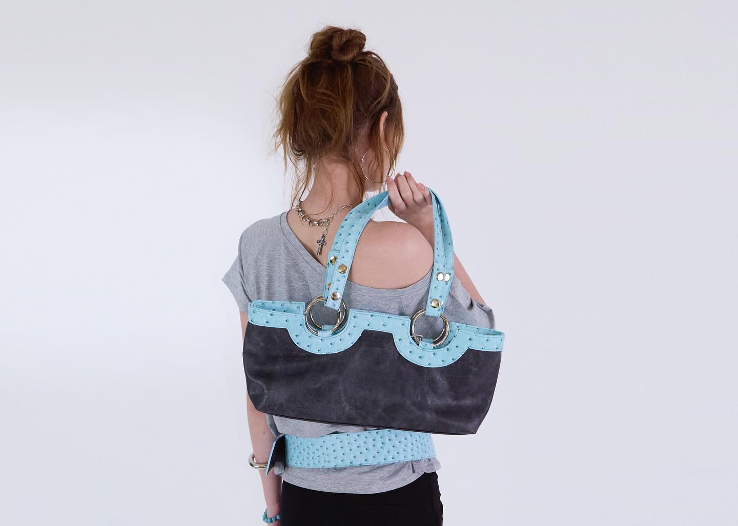 [ Pre-order ] OUO Bag