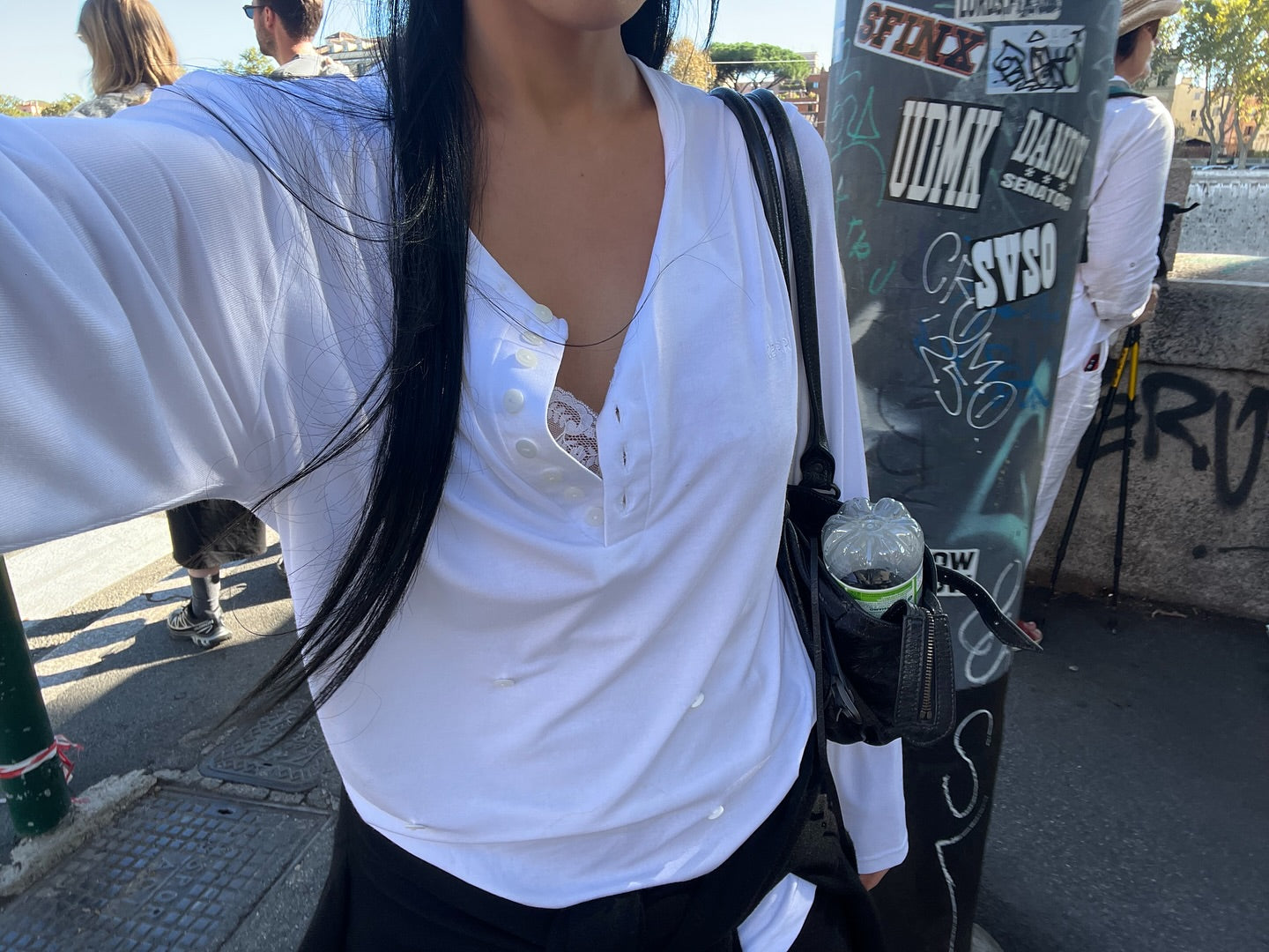 [ Pre-order ] Button Henley Neck Top