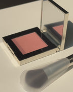 [ Mindy大推 - 現貨 ] Two Slash Four 微光澤胭脂 All Over Face Blush ( 附送胭脂掃 )